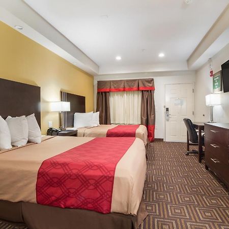 Scottish Inns & Suites Spring - Houston North Exteriör bild