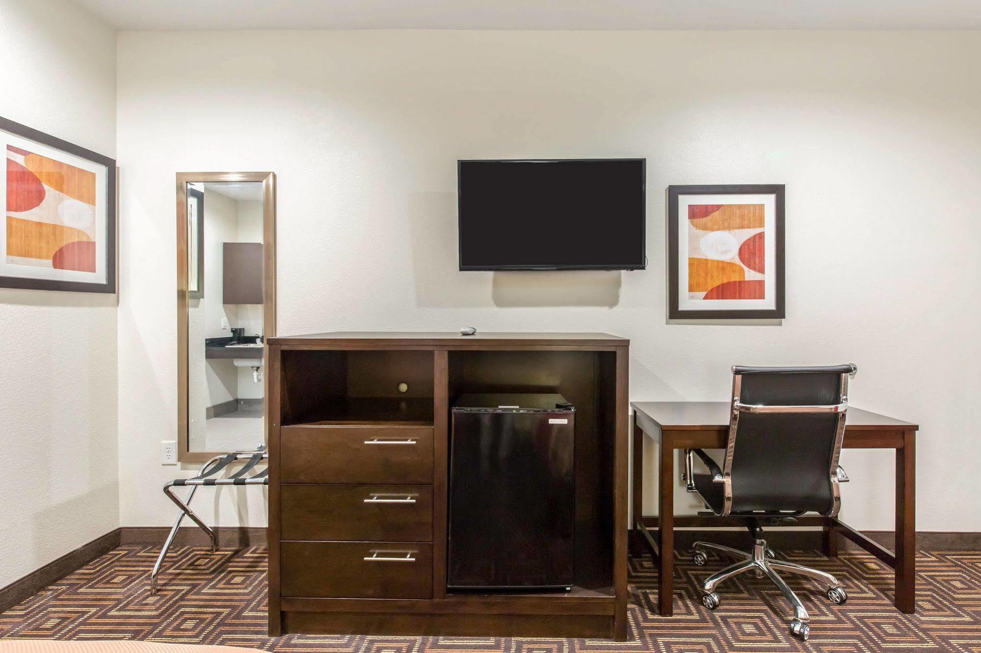 Scottish Inns & Suites Spring - Houston North Exteriör bild